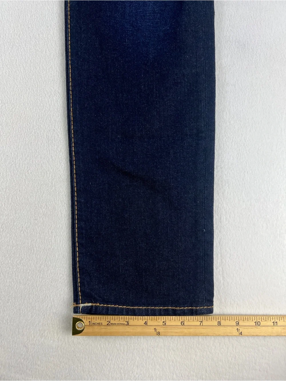True Religion Mens Geno Flap Slim Fit Jeans Dark Wash Size 38x34 Distressed Knee
